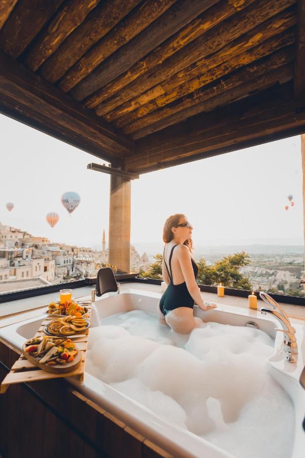 Bed and Breakfast Karma Cappadocia Учгісар Екстер'єр фото